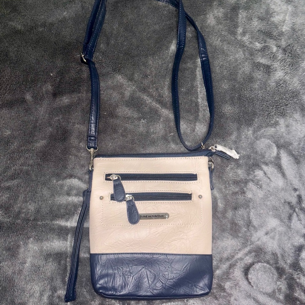 Stone Mountain Accessories Blue and Cream Crossbody Bag
